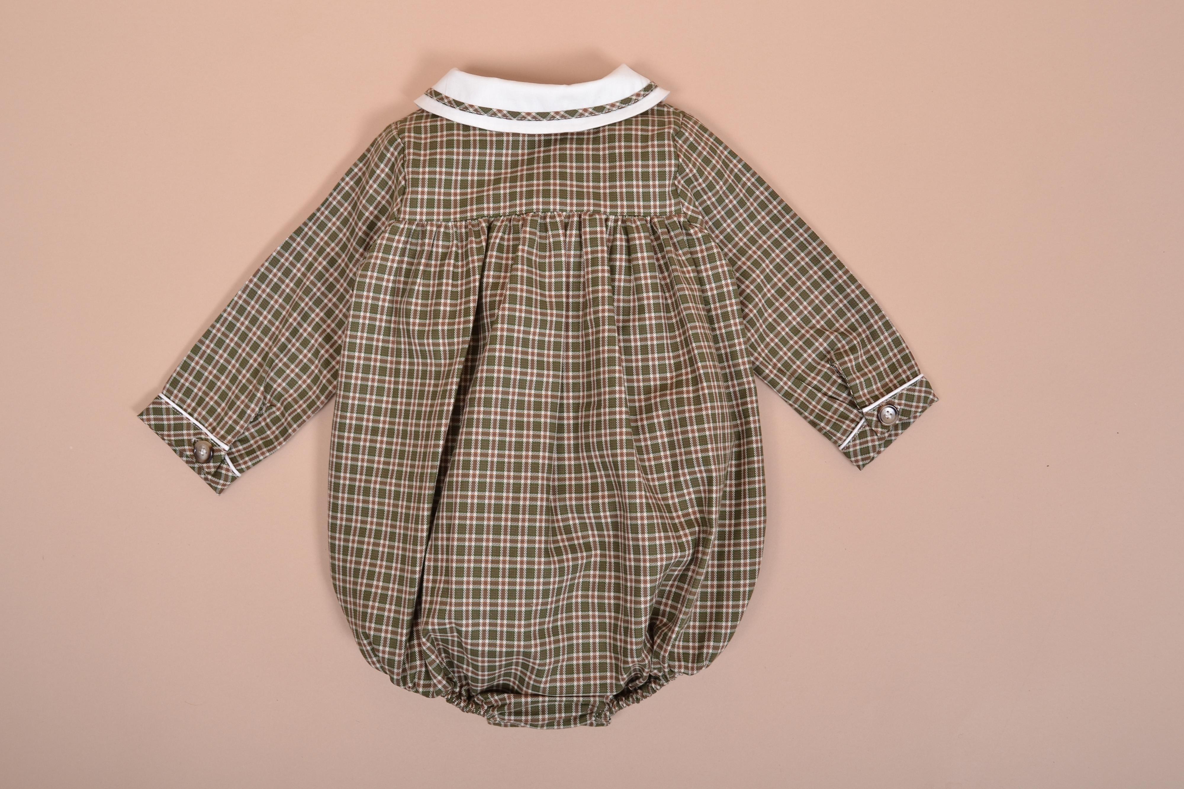 Anatole, barboteuse bébé manches longues, col châle, ouverture croisée, en tartan Kaki - Anatole, Long-sleeved baby romper, shawl collar, double-breasted opening, in Khaki tartan