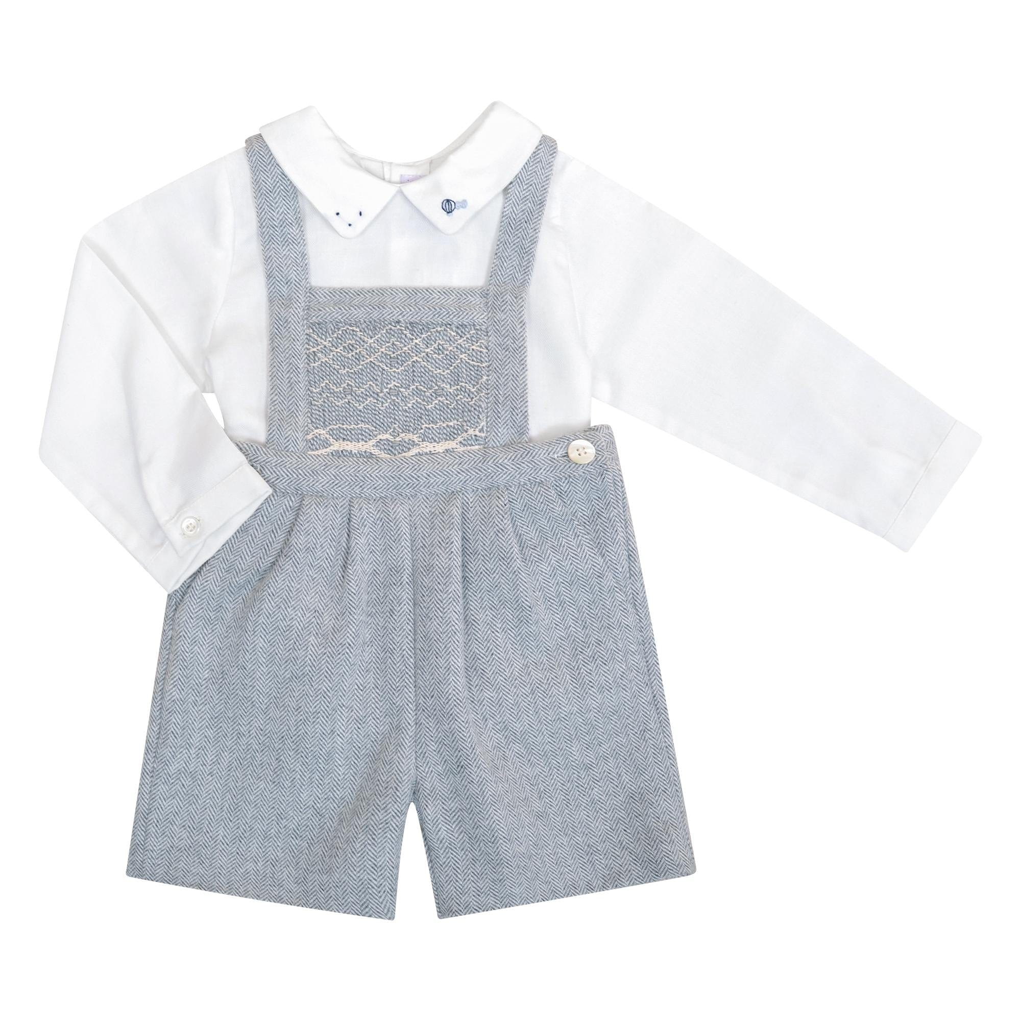 Aurélien, Salopette Garçon, devant smocké, en Chevrons gris avec laine - Aurélien, Boy's dungarees, smocked front panel, in Grey herringbones with wool