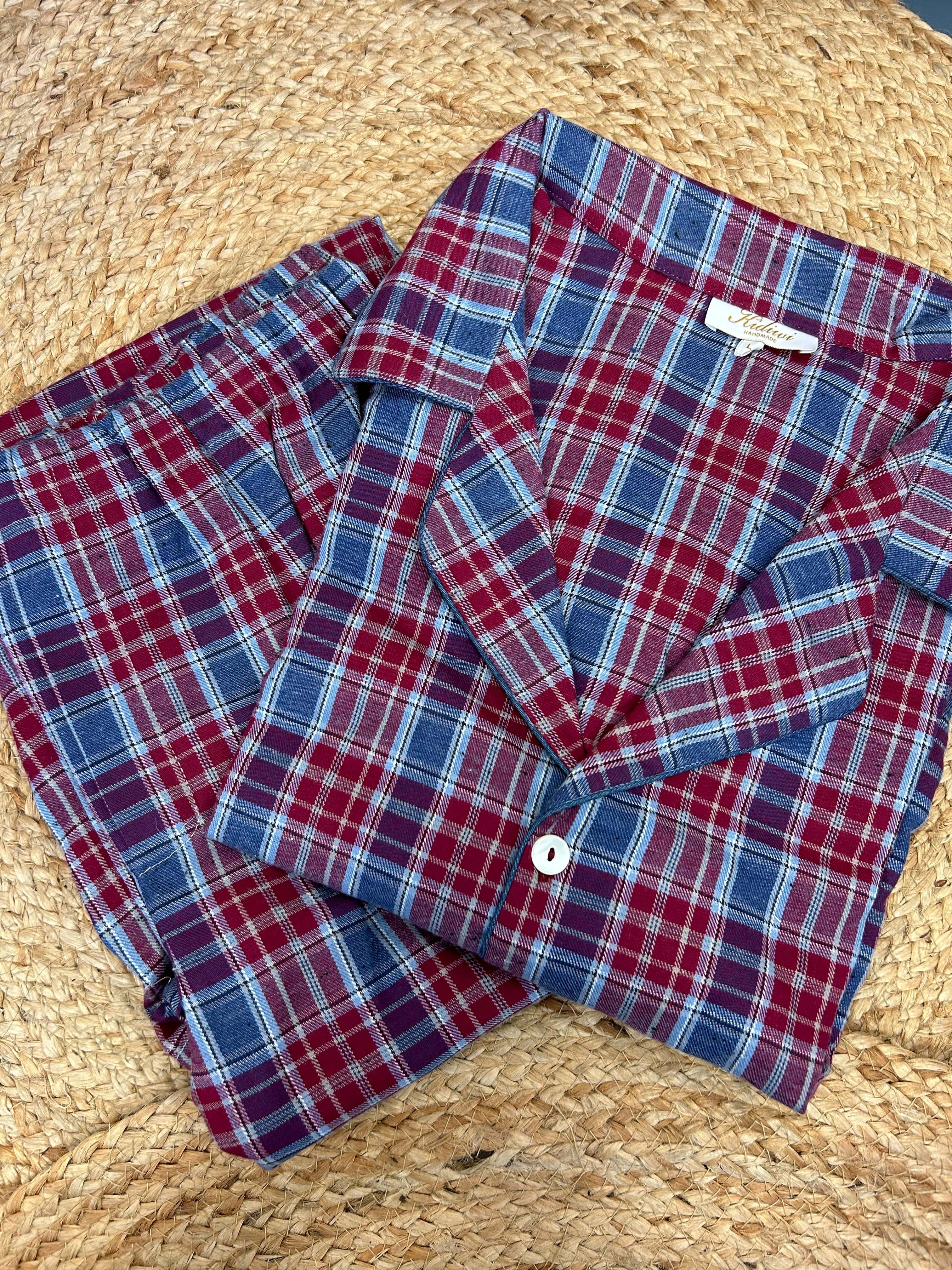 Madius Adult, Mixed pyjamas with lapel collar, in Red tartan