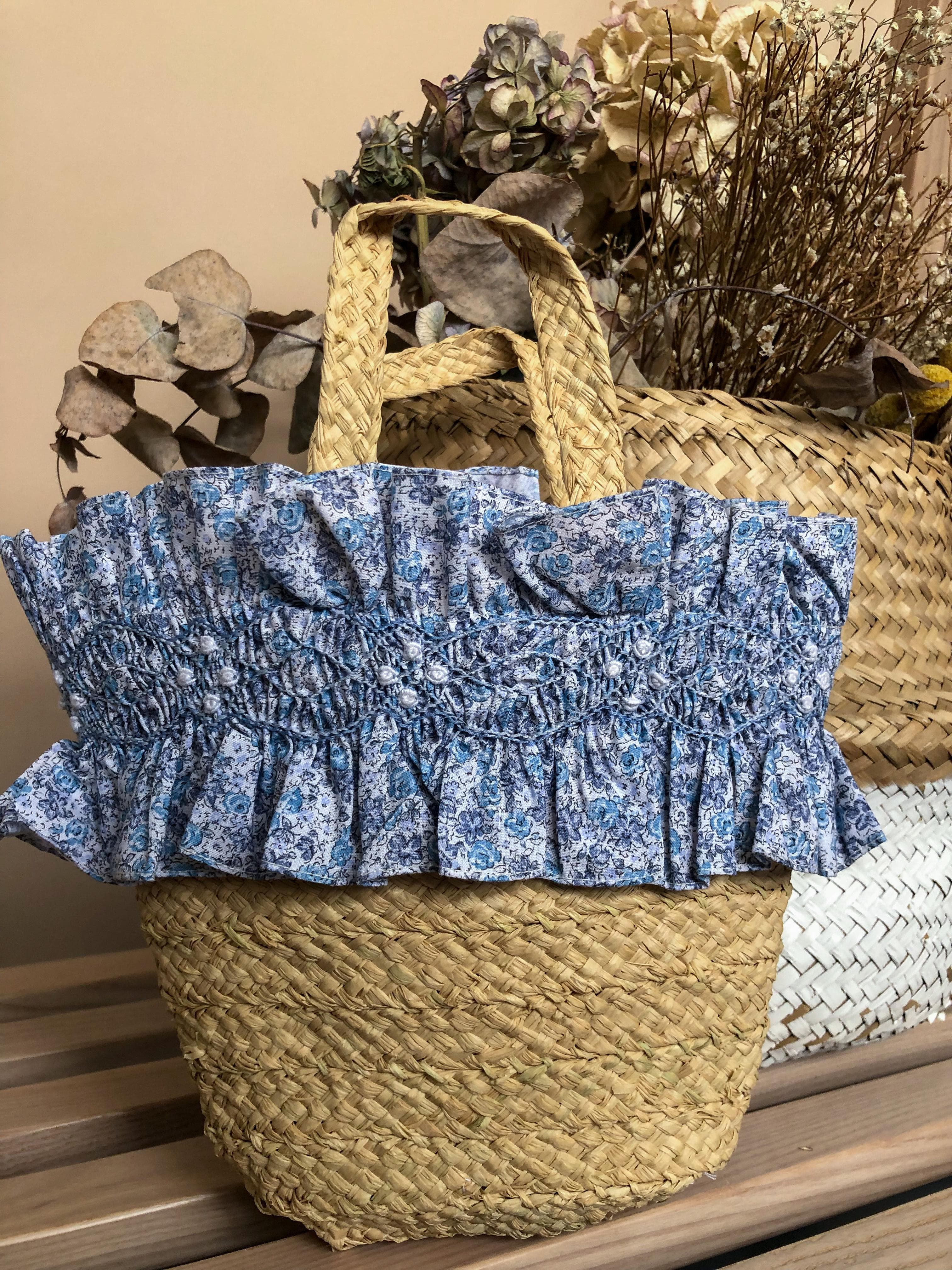 Penelope, Sac en raffia, Imprimé petites fleurs bleues - Raffia bag , Ditsy blue flowers print