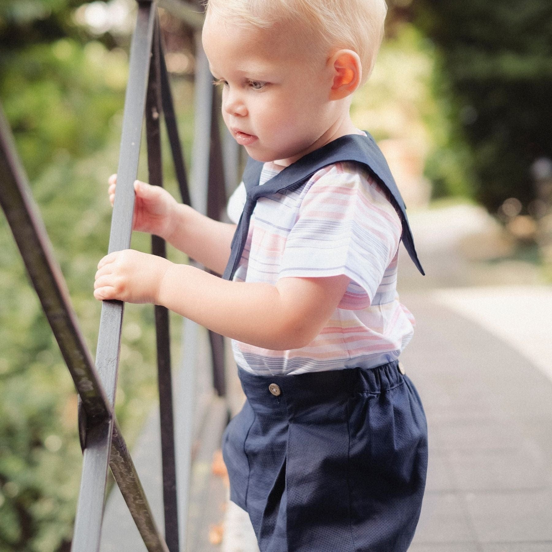 Ensemble bébé haut rayé col marin et bloomer